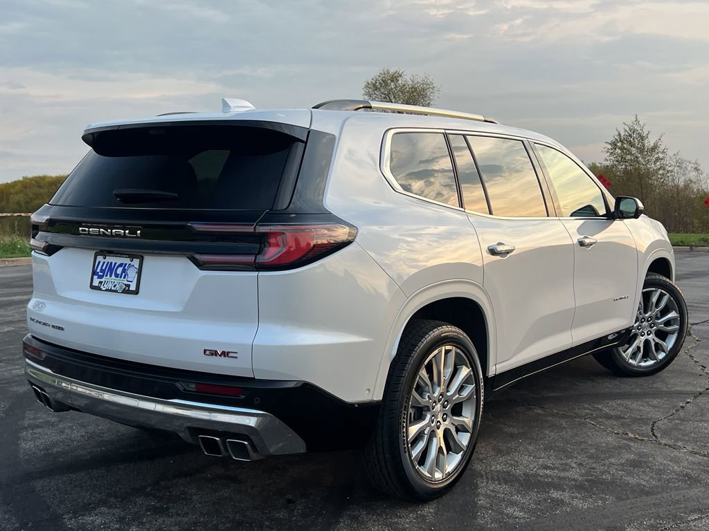 Used 2024 GMC Acadia Denali w/ Super Cruise Package image 44