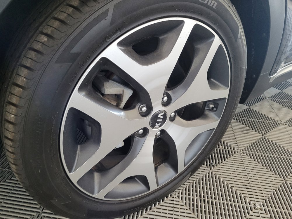 Used 2017 Kia Sportage SX FWD image 31