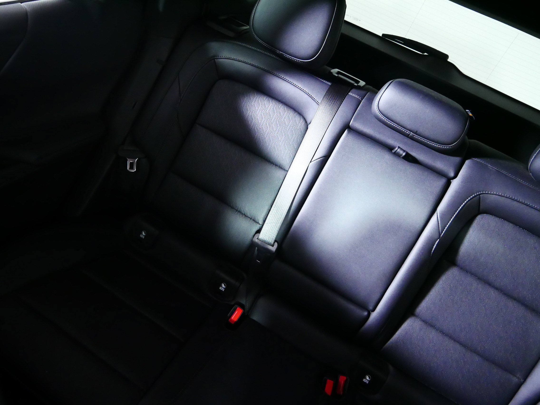 Used 2025 Chevrolet Equinox LT w/ Convenience Package II FWD image 12