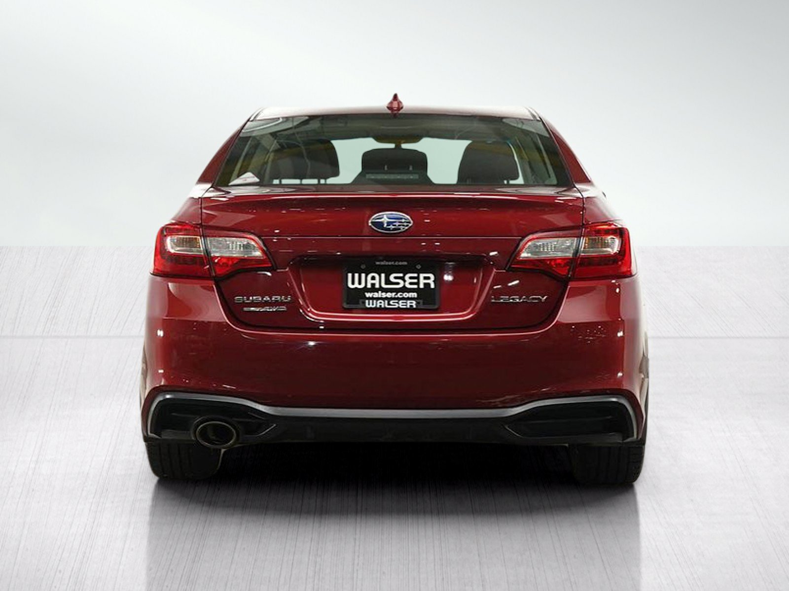 Used 2018 Subaru Legacy 2.5i Premium w/ Moonroof Package AWD/4WD image 4