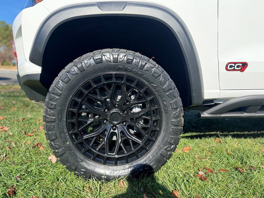New 2026 Chevrolet Colorado ZR2 w/ Technology Package image 24