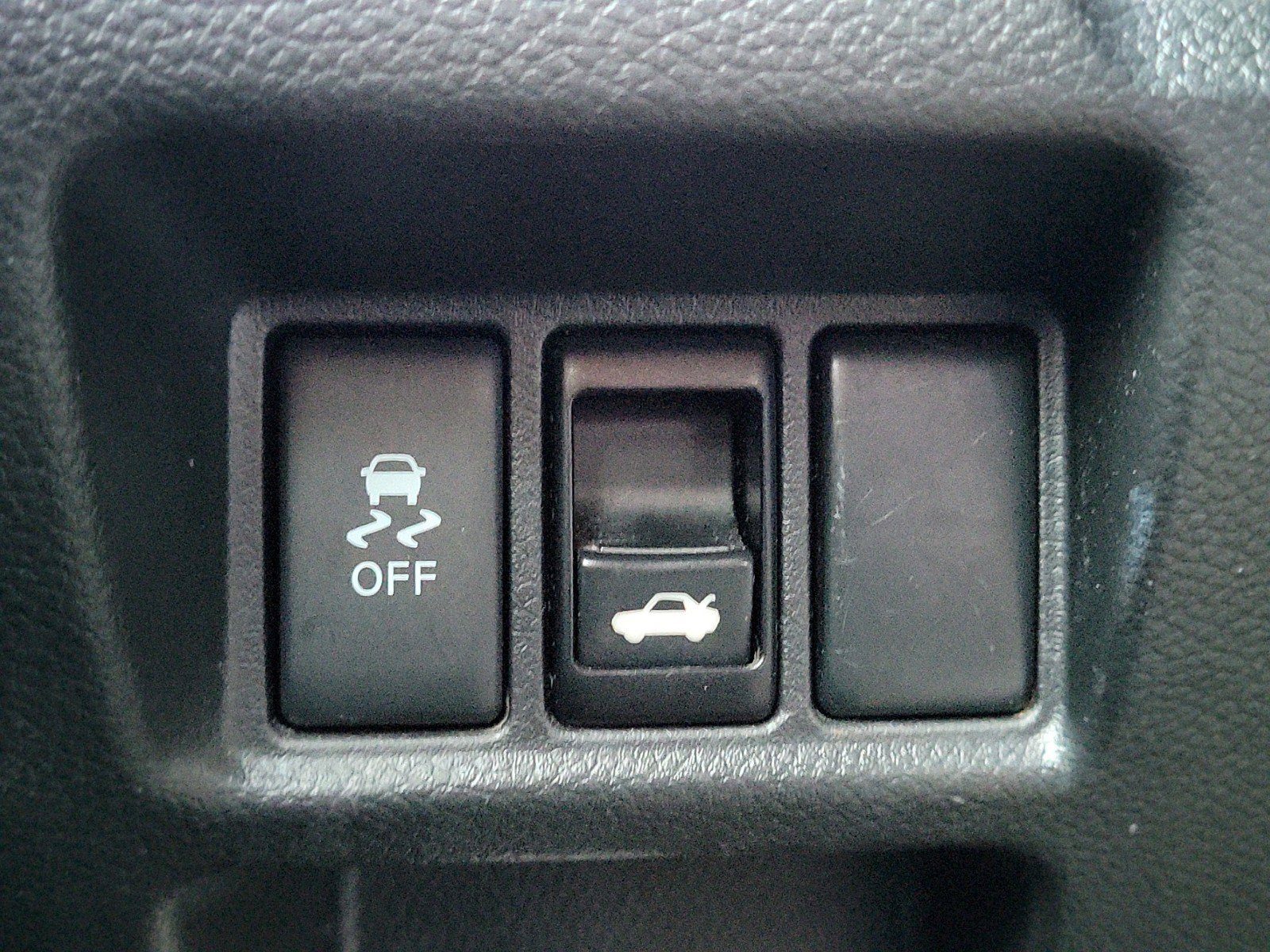 Used 2015 INFINITI Q40 AWD image 27