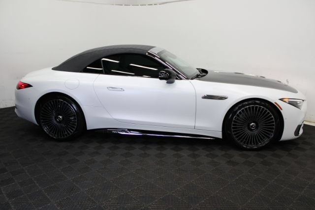 Used 2026 Mercedes-Benz Maybach SL 680 image 8