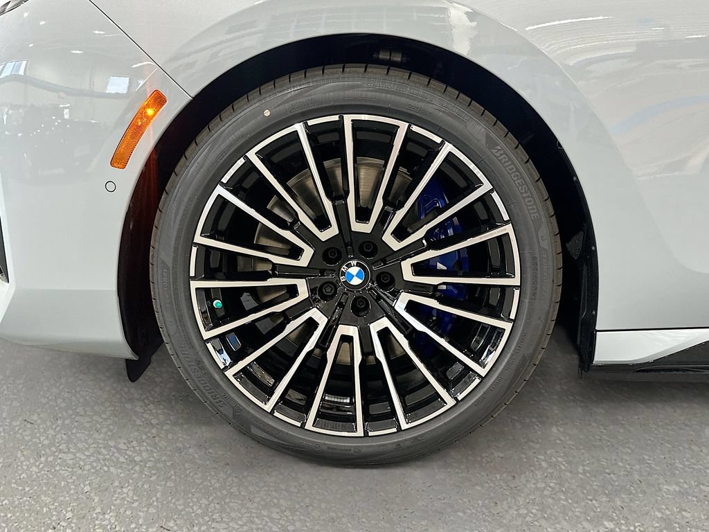New 2026 BMW i7 eDrive50 w/ M Sport Package RWD image 33