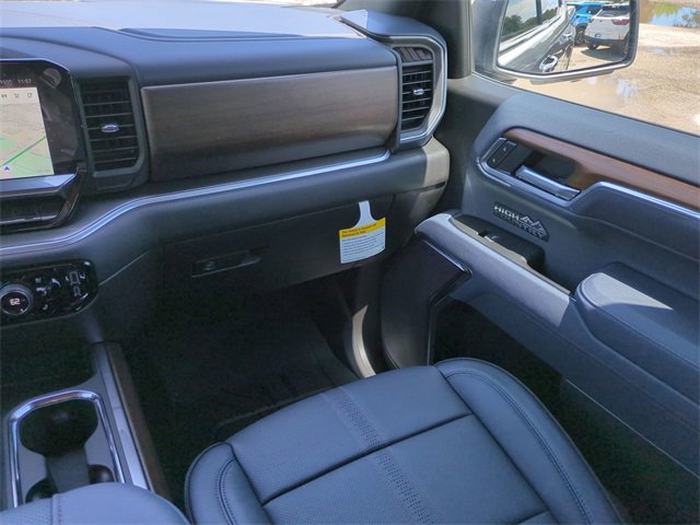 New 2026 Chevrolet Silverado 1500 High Country w/ High Country Premium Package image 17