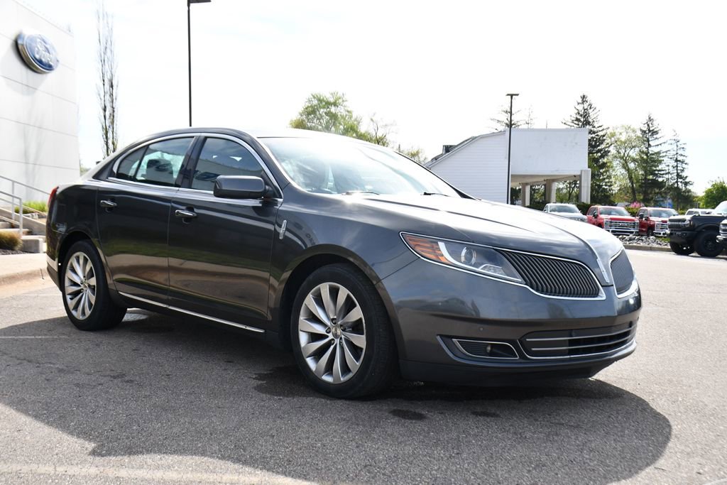 Used 2016 Lincoln MKS AWD image 9