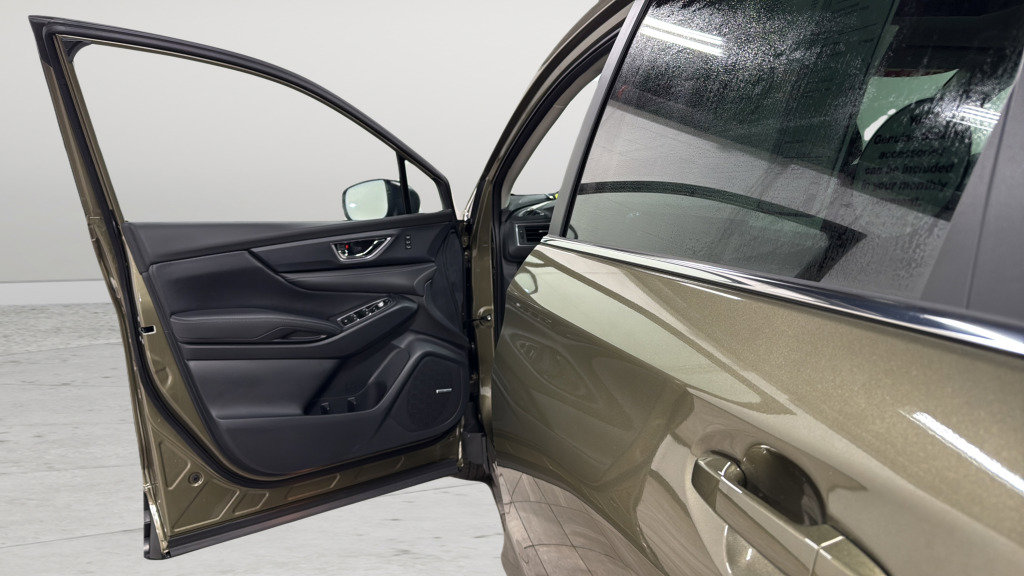 New 2026 Subaru Ascent Limited image 13