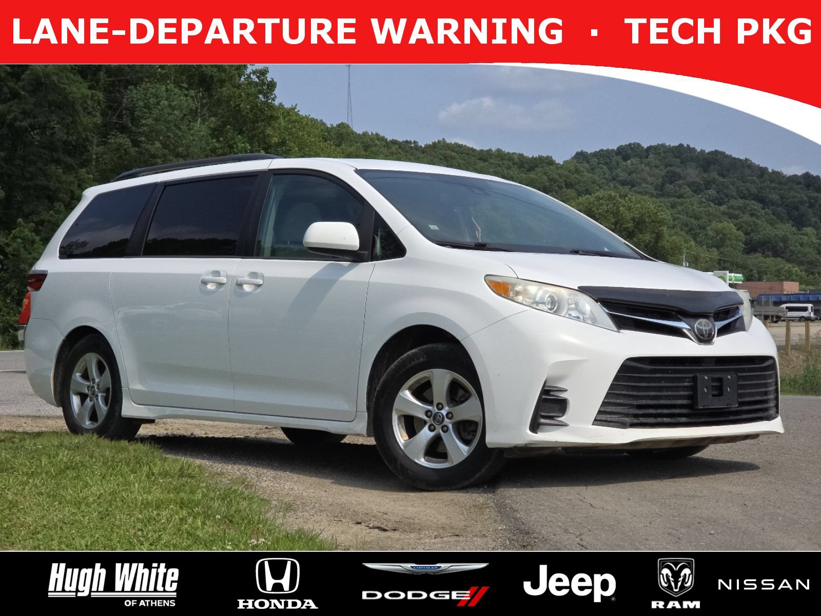 Used 2018 Toyota Sienna LE FWD image 1