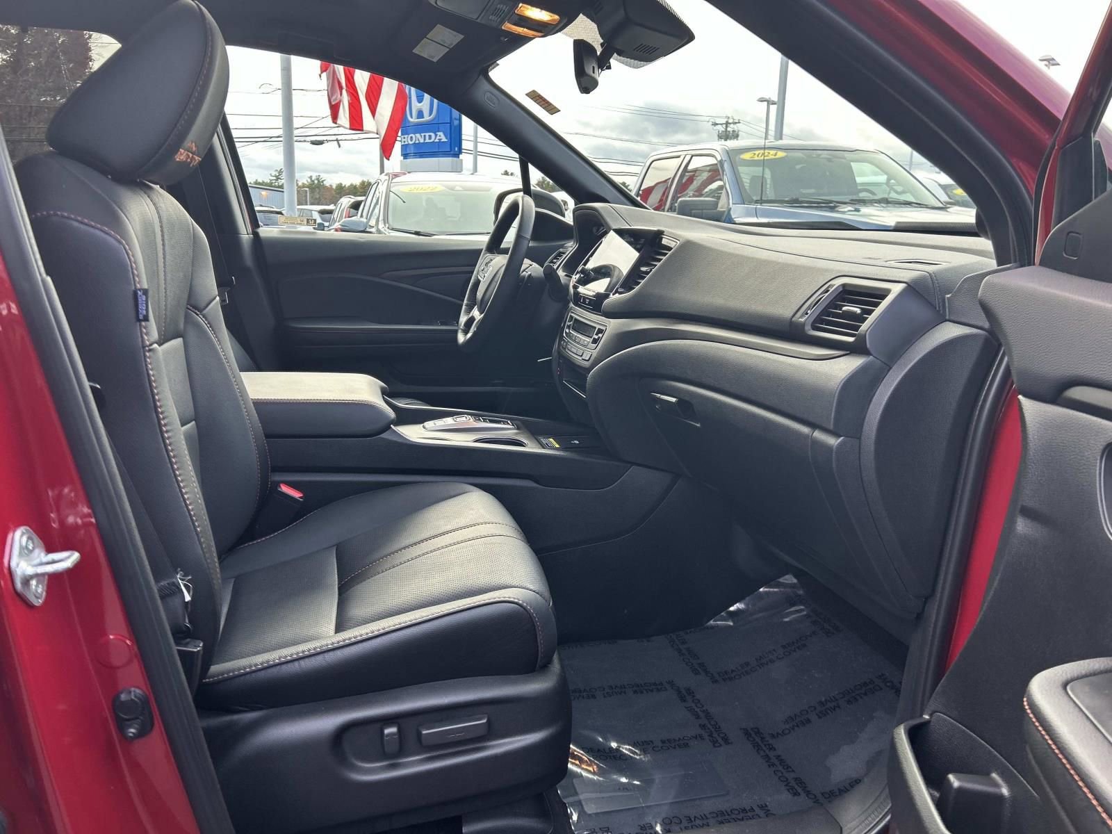 Certified 2024 Honda Passport TrailSport image 11