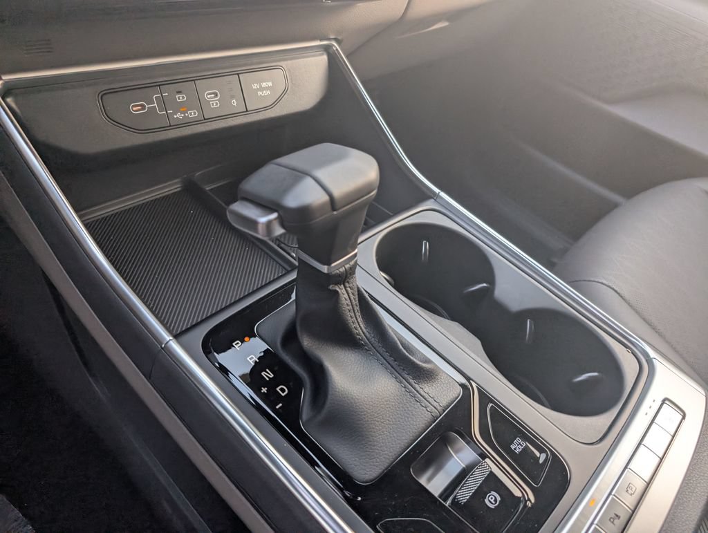 New 2026 Kia Carnival EX FWD image 17
