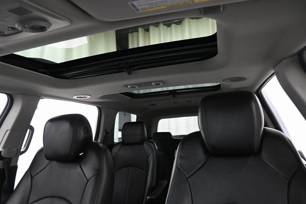 Used 2017 GMC Acadia Limited SLT image 4
