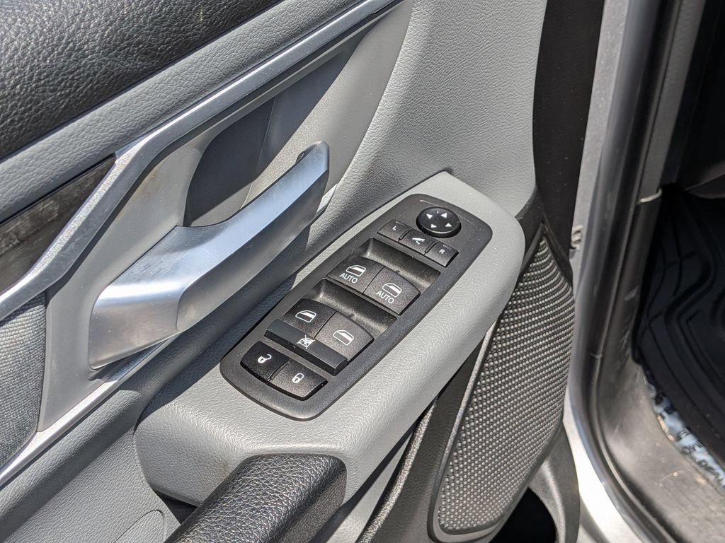 Used 2021 RAM 1500 Big Horn AWD/4WD image 18