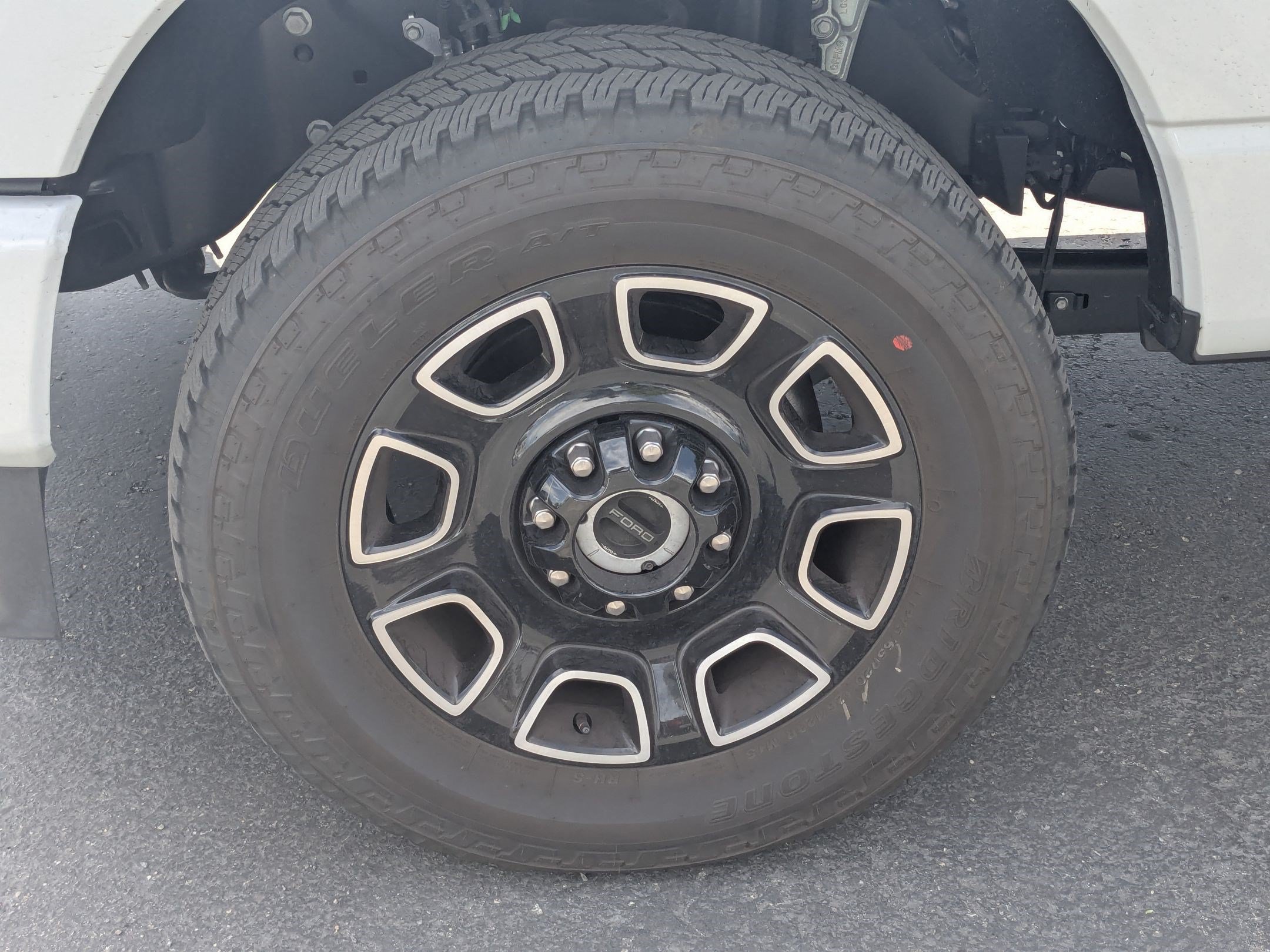 Used 2026 Ford F350 Platinum AWD/4WD image 15