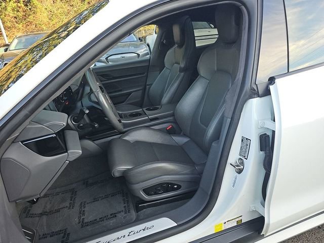 Used 2020 Porsche Taycan Turbo w/ Performance Package image 10