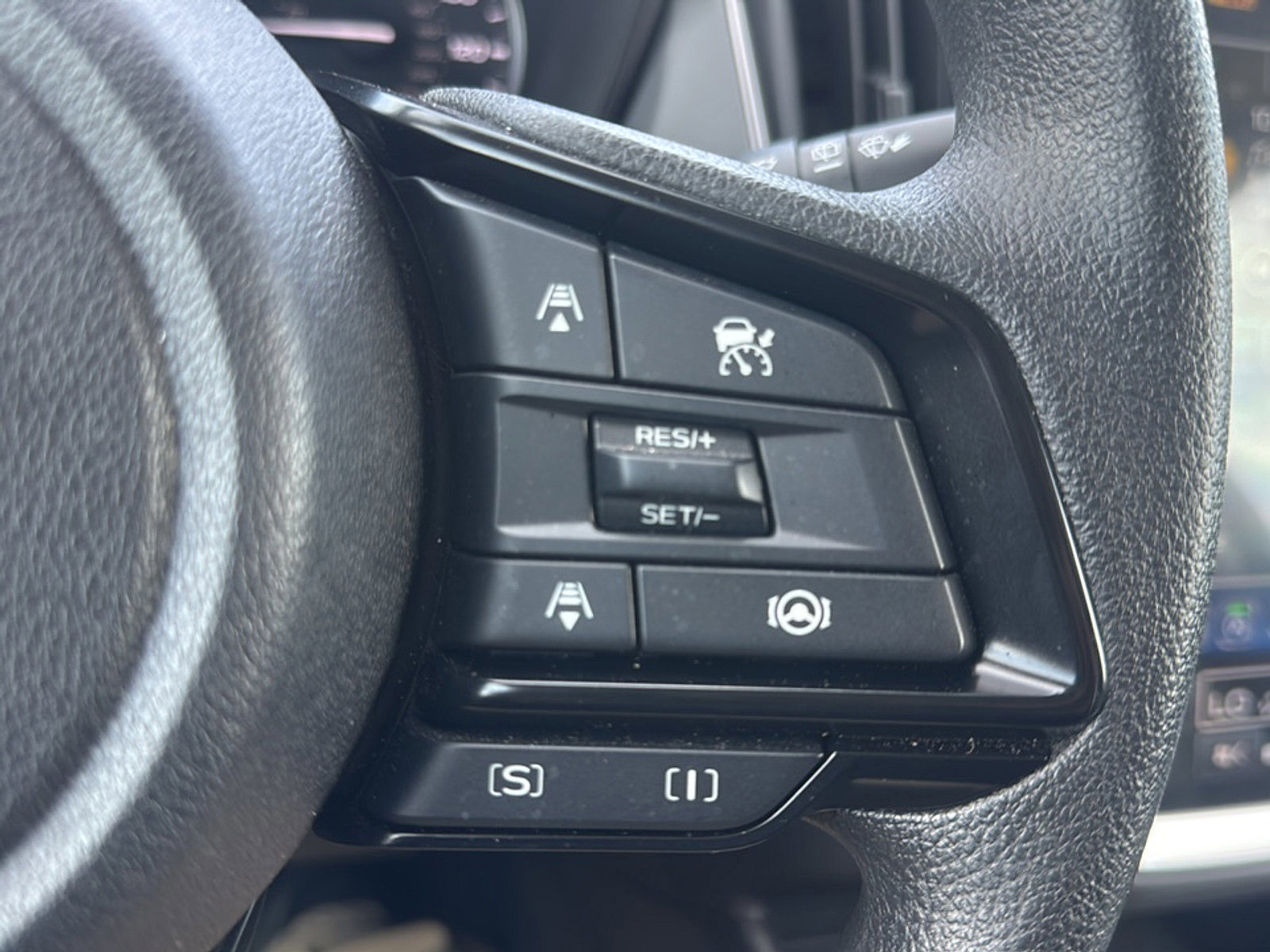 Certified 2024 Subaru Crosstrek 2.0i Premium image 31