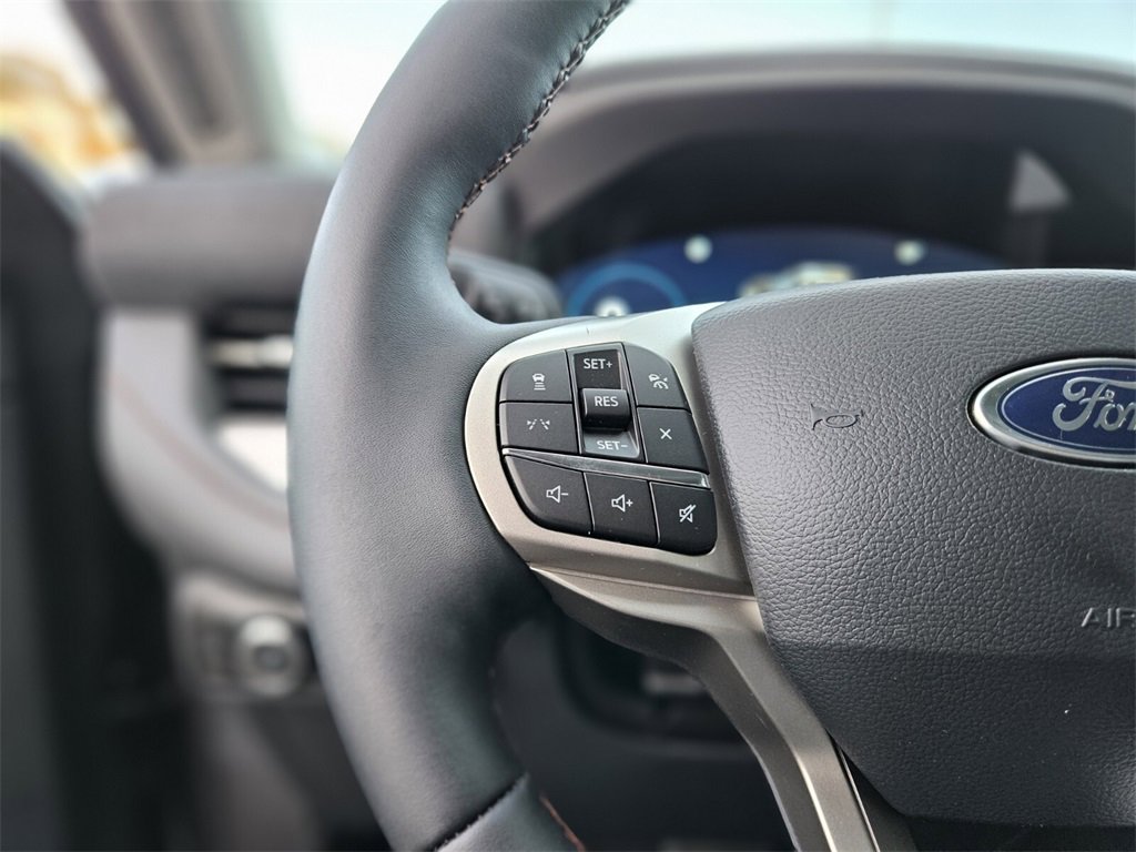 New 2026 Ford Explorer Active image 27