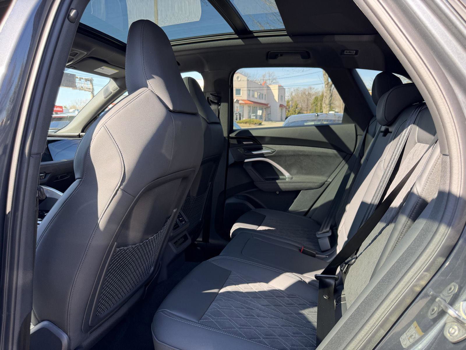 New 2025 Audi SQ5 Premium Plus image 23