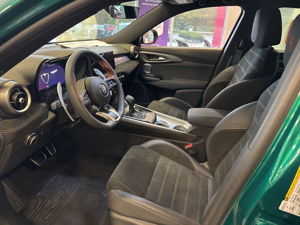 New 2025 Alfa Romeo Tonale image 11