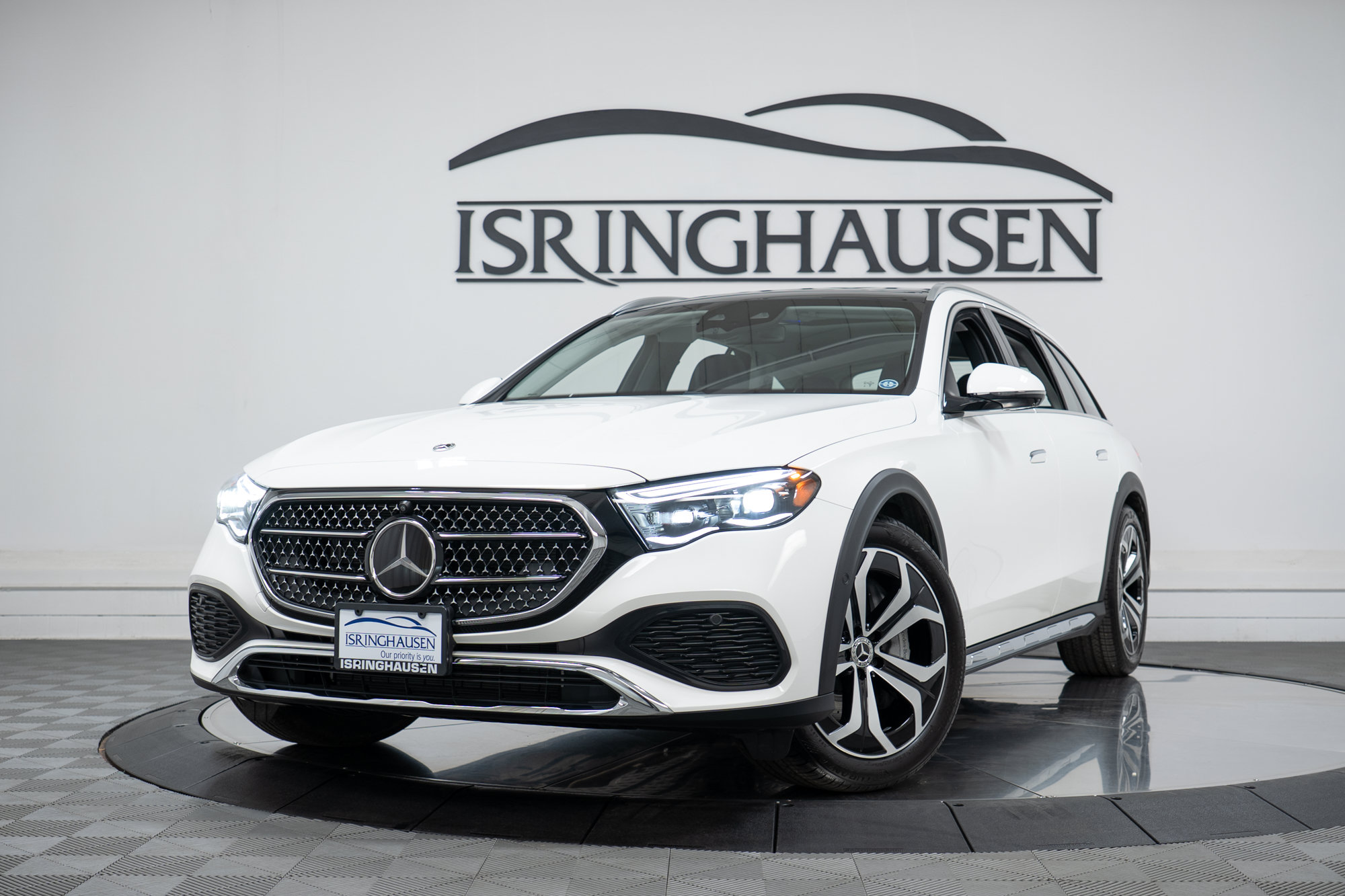 Used 2025 Mercedes-Benz E 450 4MATIC All-Terrain Wagon w/ Multicontour Seating Package image 30