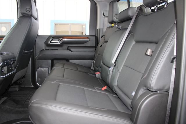 Used 2024 GMC Sierra 2500 Denali w/ Denali Reserve Package image 24