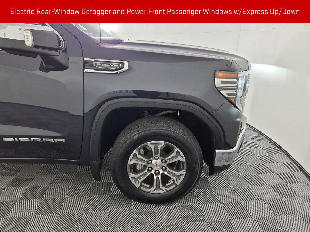 Certified 2025 GMC Sierra 1500 SLT AWD/4WD image 12