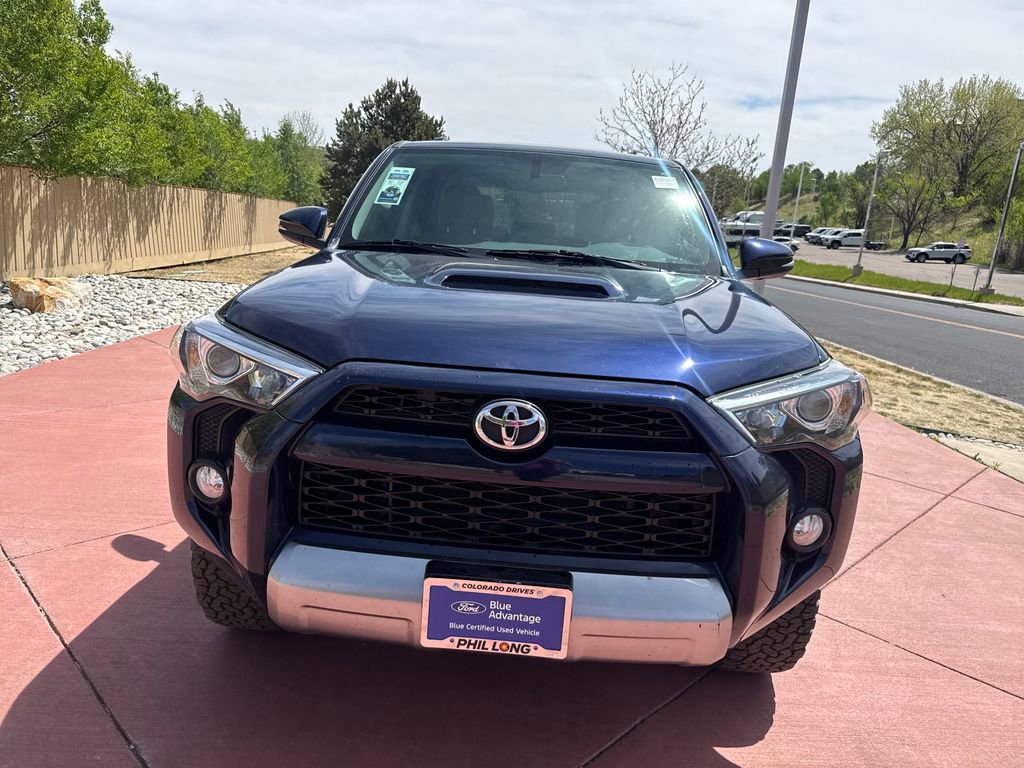Used 2018 Toyota 4Runner TRD Off-Road Premium image 3