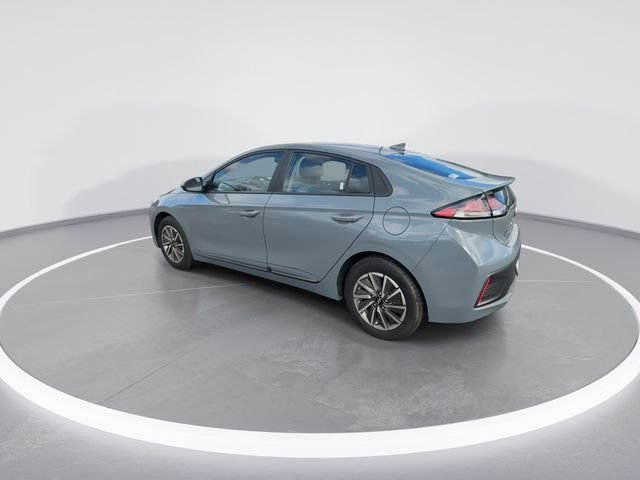 Used 2021 Hyundai Ioniq SE image 6
