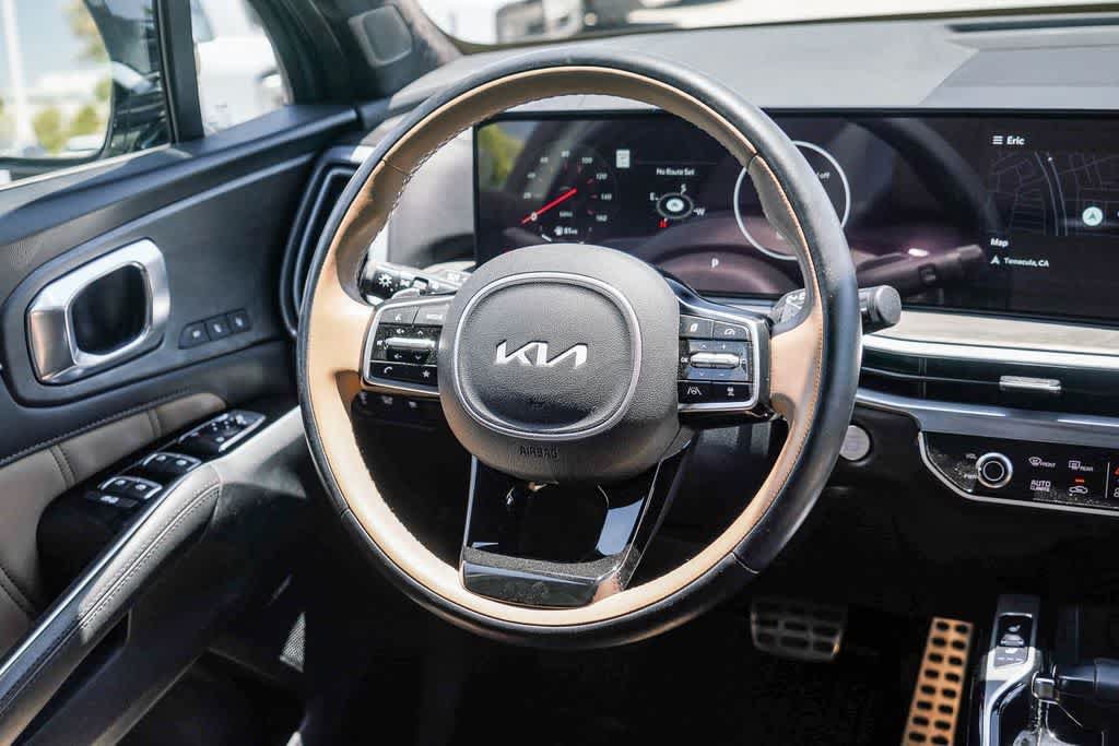 Certified 2024 Kia Sorento SX Prestige w/ Olive Brown Leather Package AWD/4WD image 14