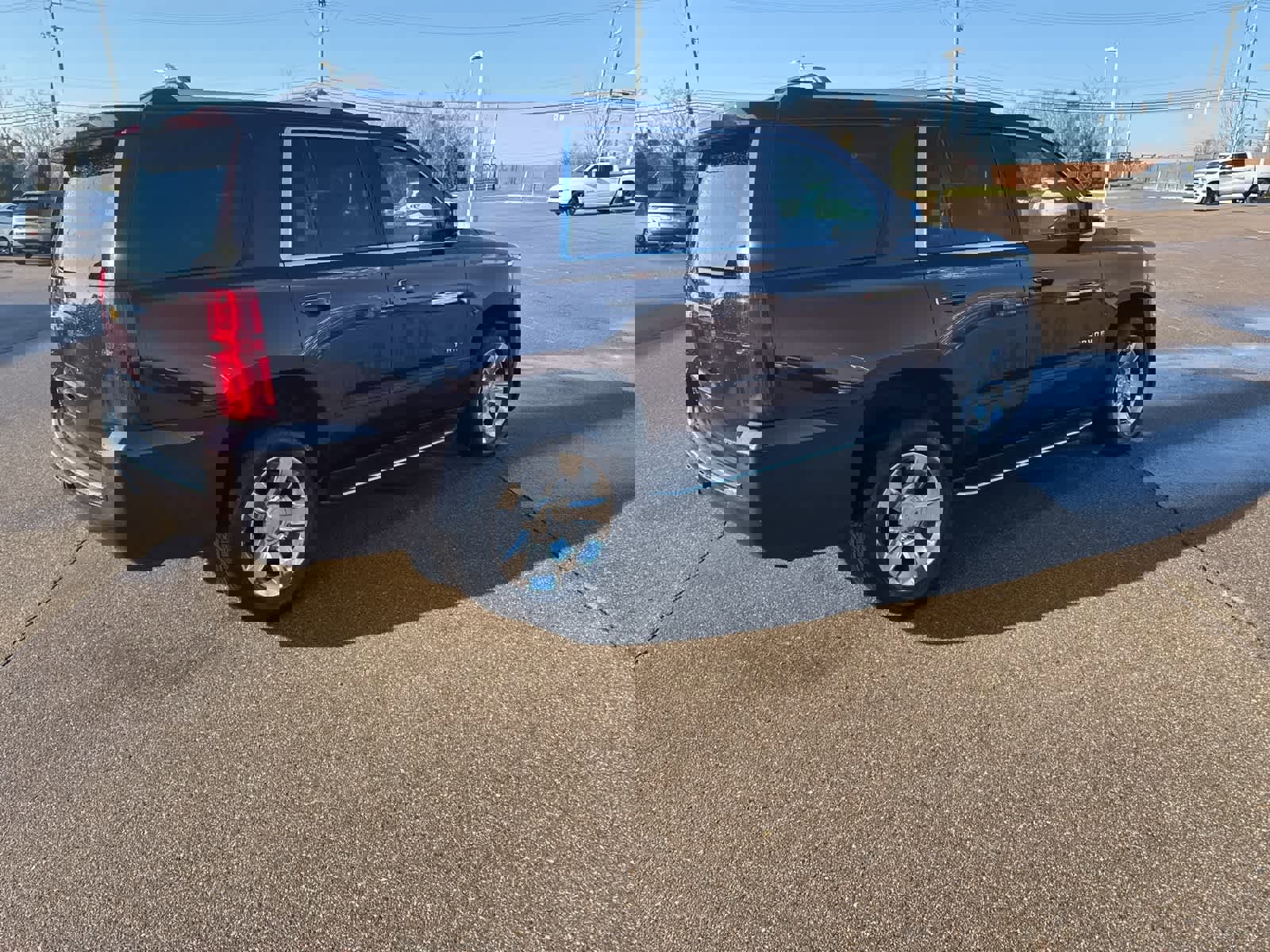 Used 2020 Chevrolet Tahoe Premier w/ Premier 6.2L Value Package image 12