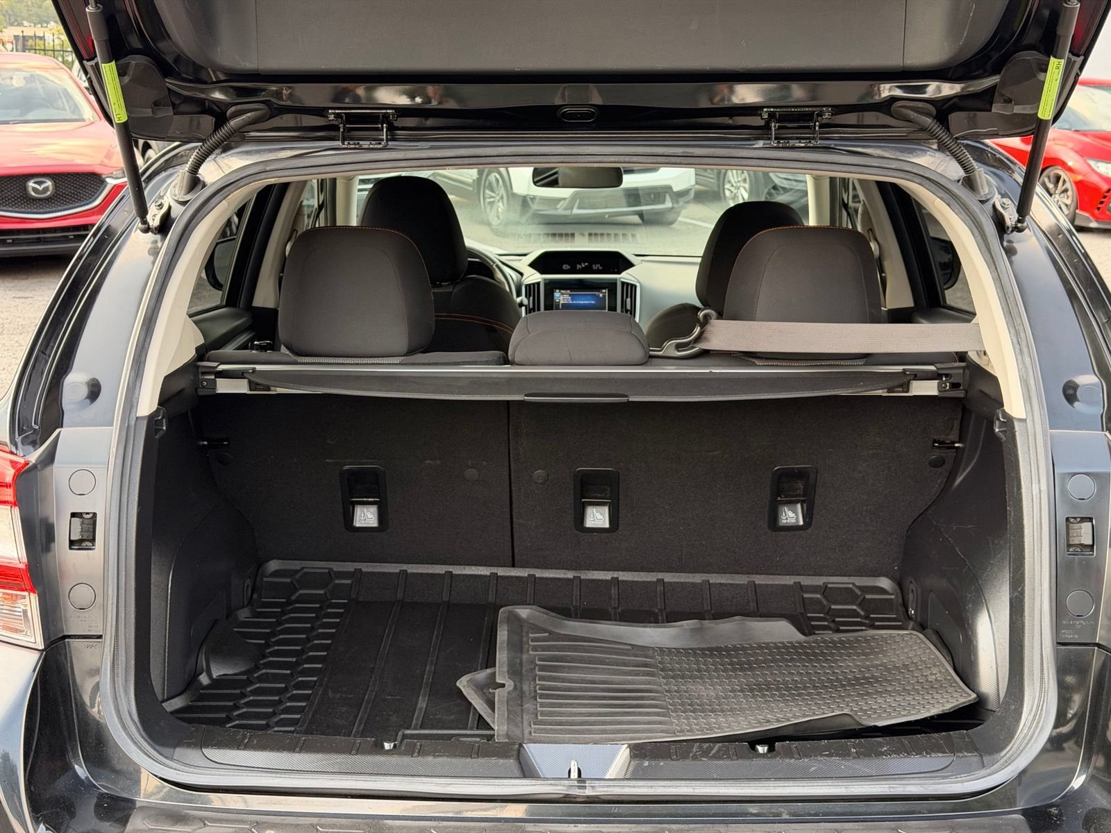 Used 2018 Subaru Crosstrek 2.0i Premium AWD/4WD image 12