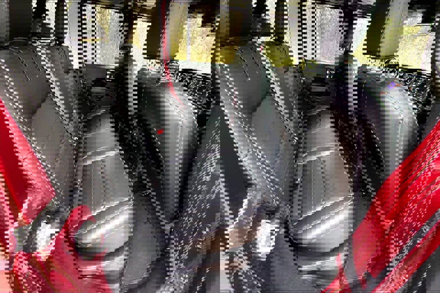 Used 2021 Jeep Wrangler Unlimited Sahara w/ Cold Weather Group image 19