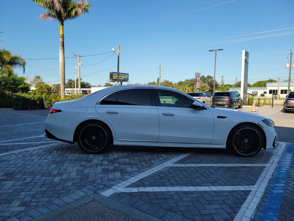 Used 2027 Mercedes-Benz S 580 4MATIC Sedan image 6