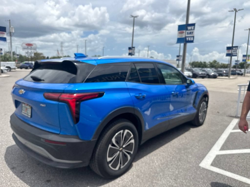 Used 2024 Chevrolet Blazer EV LT AWD/4WD image 6