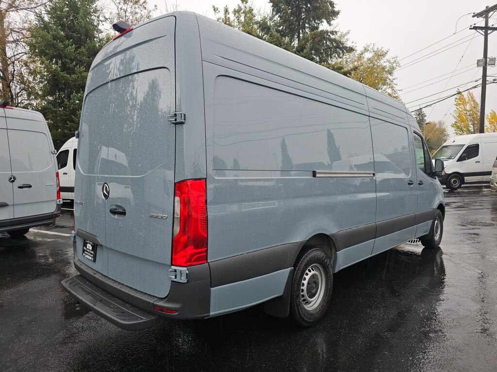 New 2025 Mercedes-Benz Sprinter 2500 image 6