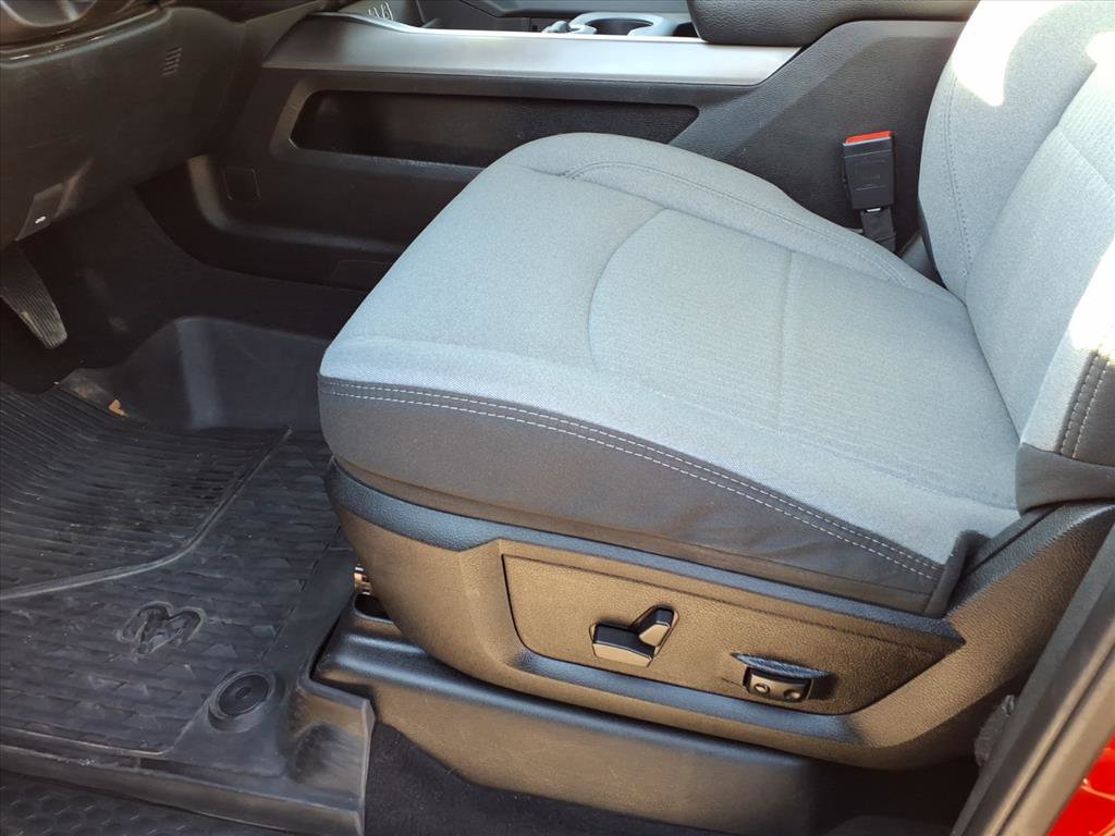 Used 2021 RAM 2500 Big Horn w/ Level 1 Equipment Group image 17