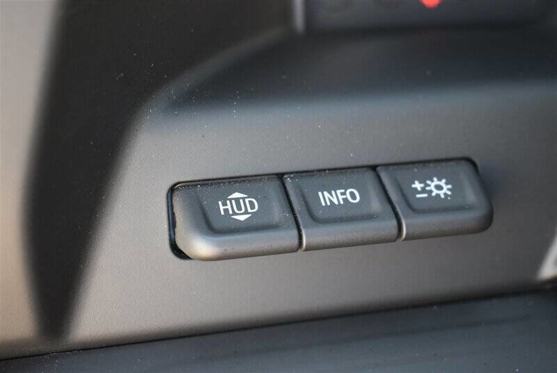 Used 2024 GMC Sierra 3500 Denali Ultimate image 20