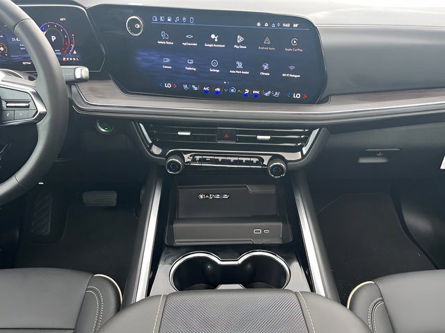 New 2026 Chevrolet Suburban Premier RWD image 26