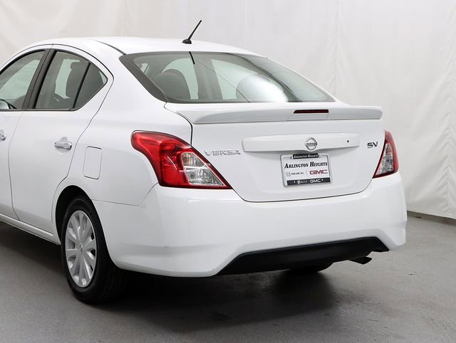 Used 2016 Nissan Versa SV image 7