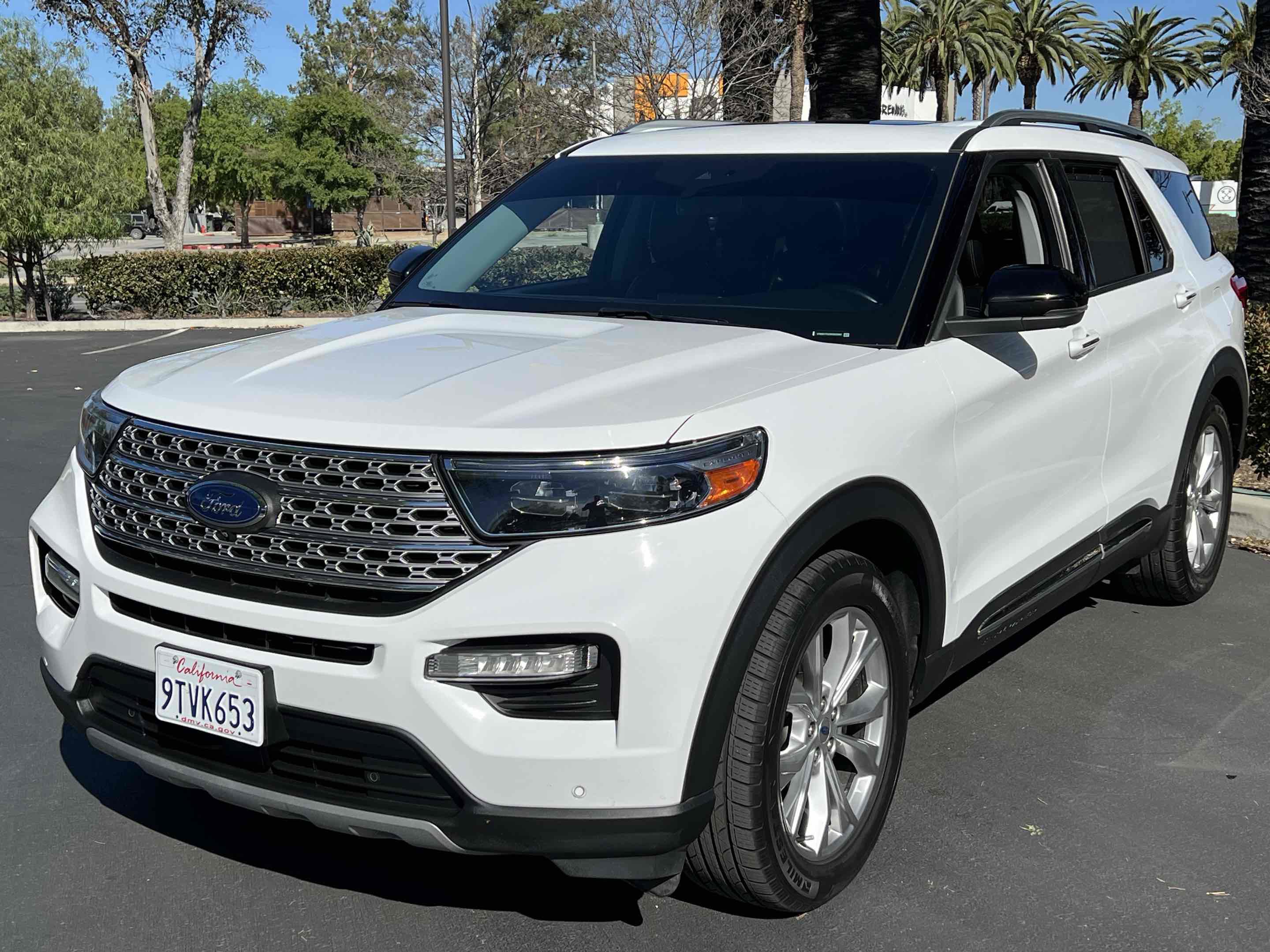 Used 2021 Ford Explorer Limited w/ Equipment Group 301A image 23