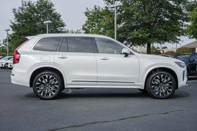 New 2026 Volvo XC90 B6 Ultra image 3
