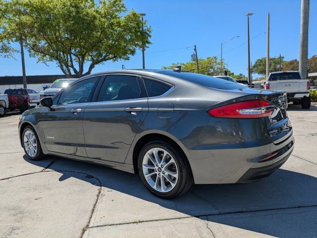 Certified 2019 Ford Fusion SE image 10