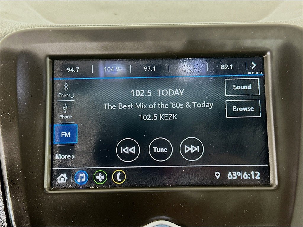 Used 2019 Chevrolet Equinox LS image 14