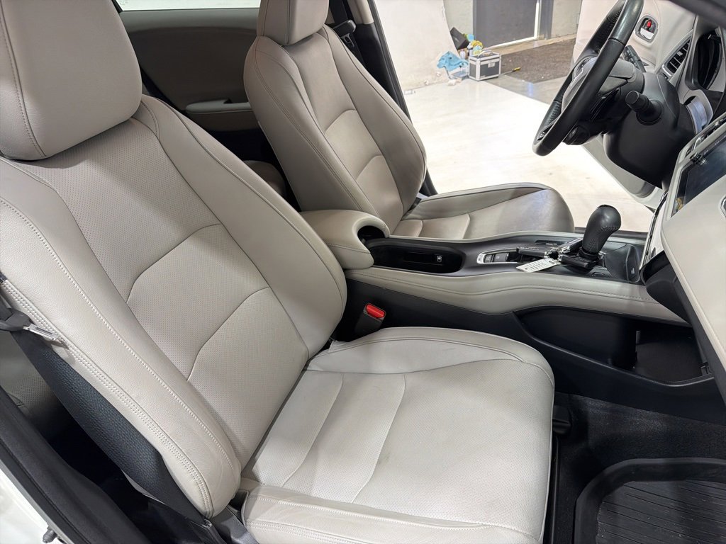 Used 2019 Honda HR-V Touring image 33