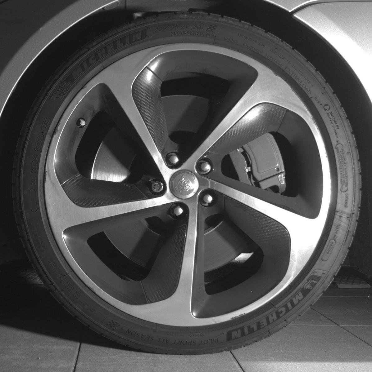 Used 2015 Jaguar F-TYPE S image 10