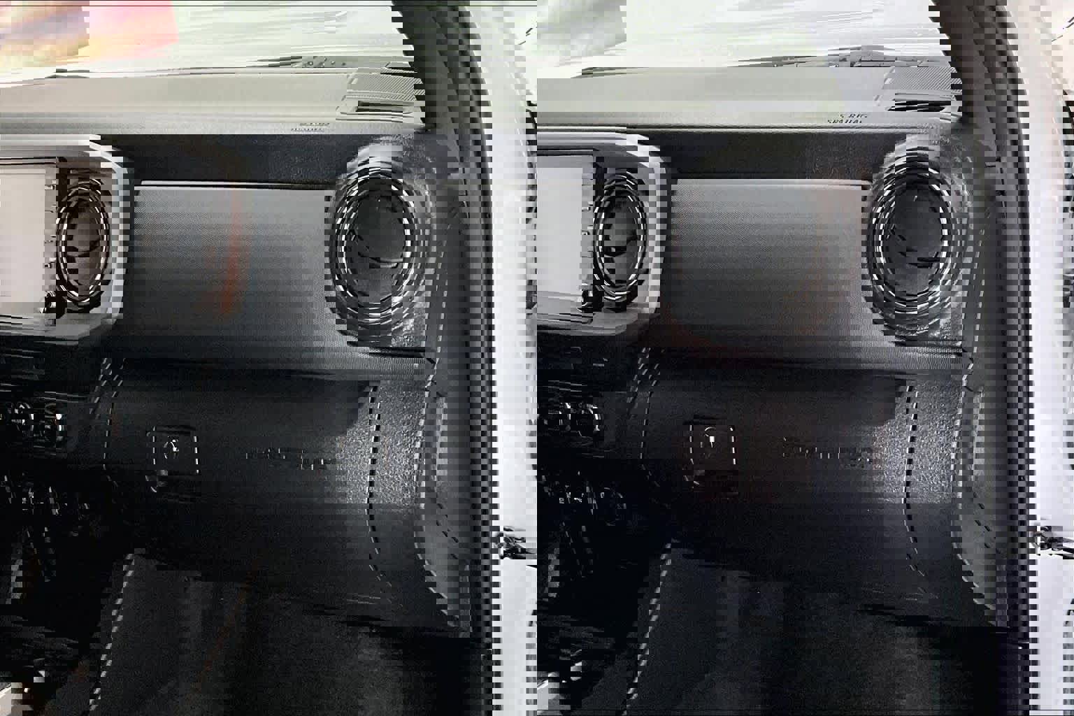 Used 2023 Toyota Tacoma TRD Sport w/ Technology Package image 20