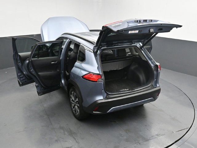 Used 2023 Toyota Corolla Cross XLE w/ Convenience Package FWD image 52