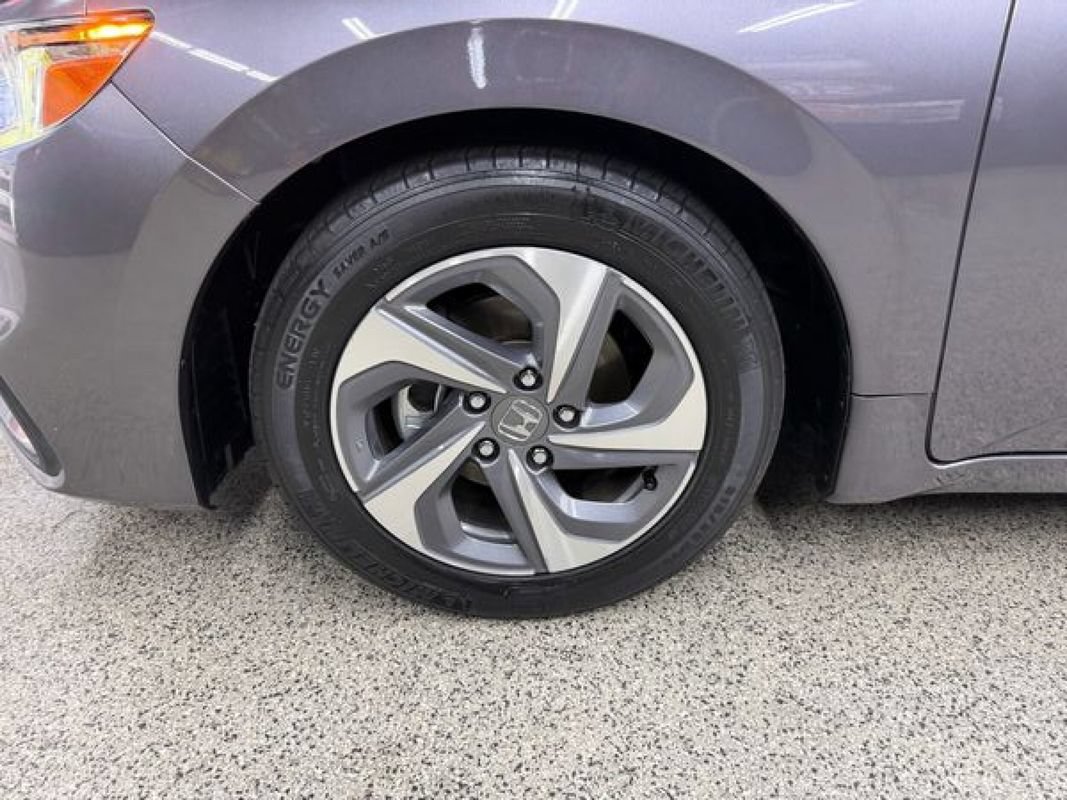 Used 2020 Honda Insight EX image 32