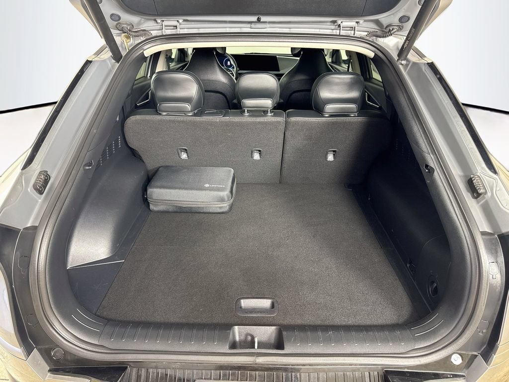 Used 2022 Kia EV6 Wind RWD image 24