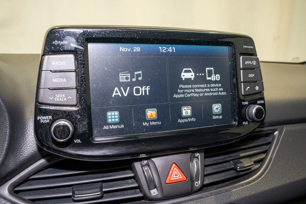 Used 2018 Hyundai Elantra GT image 11