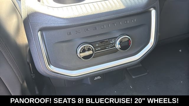 New 2026 Ford Expedition Max Active AWD/4WD image 8